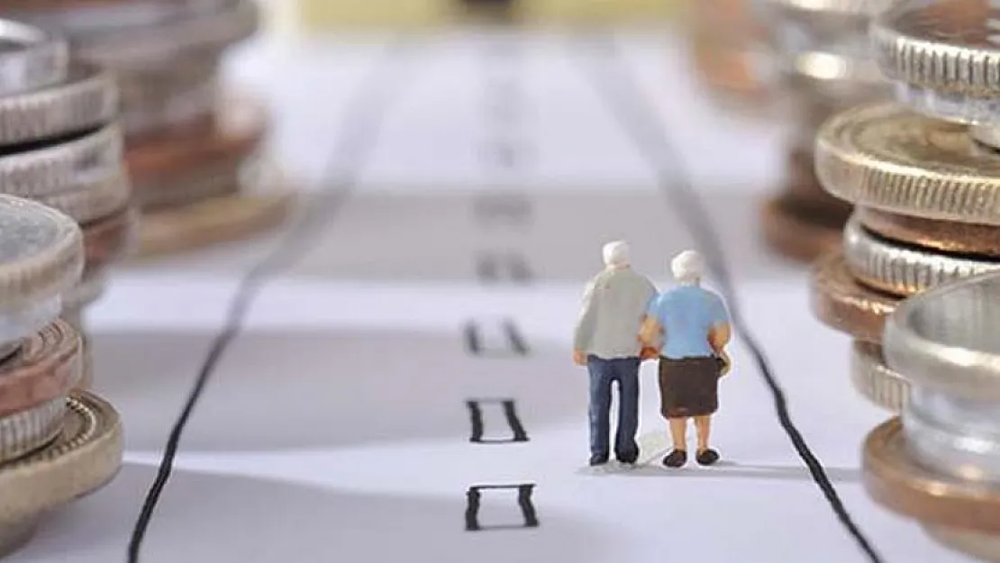 Bütün çalışanları çok yakından ilgilendiriyor: Emeklilik sürecinde yeni dönem başlıyor, kritik tarih belli oldu!