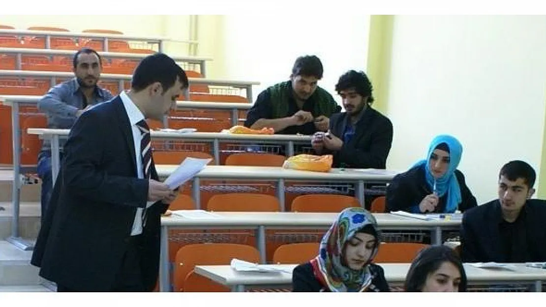 Çalışmalar sonuç verdi: Öğretmenler her sınav için ücret alacak!