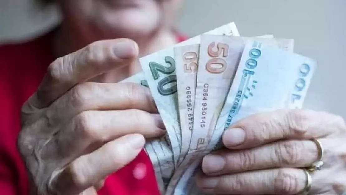 Çalışmayan Kişilere Emekli Olma Yolu Açıldı! İki Ayrı Formül Açıklandı! İşte SGK Ve Bağkur'lu Olmadan Emekli Olmanın Formülü