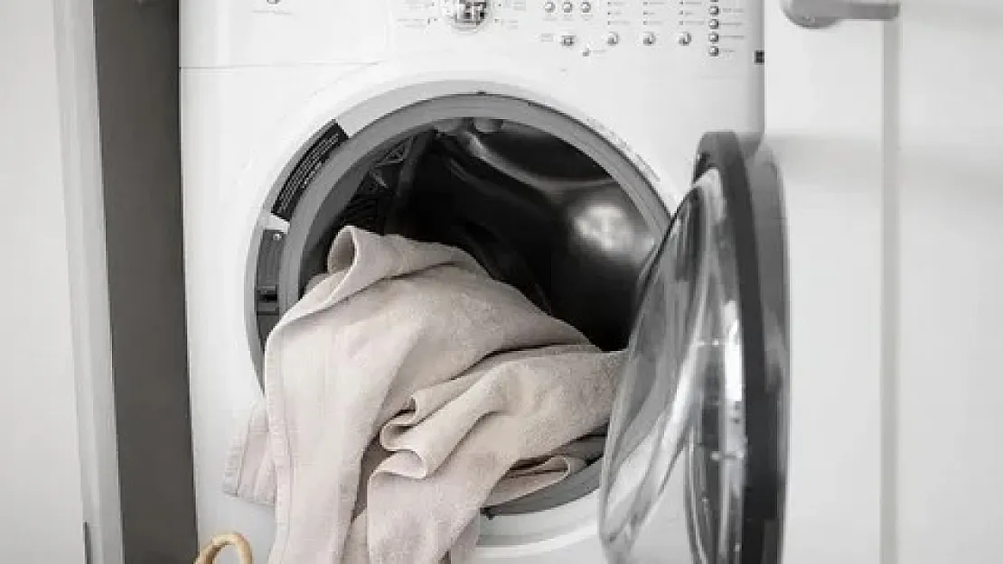 Çamaşır makinesini neden gündüz çalıştırmalısınız? İşte uzmanların açıklaması…