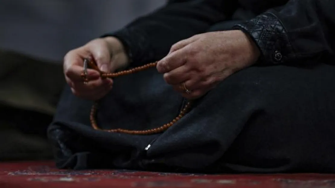 Camiler ne zaman ibadete açılıyor? Cuma namazı ne zaman kılınacak?