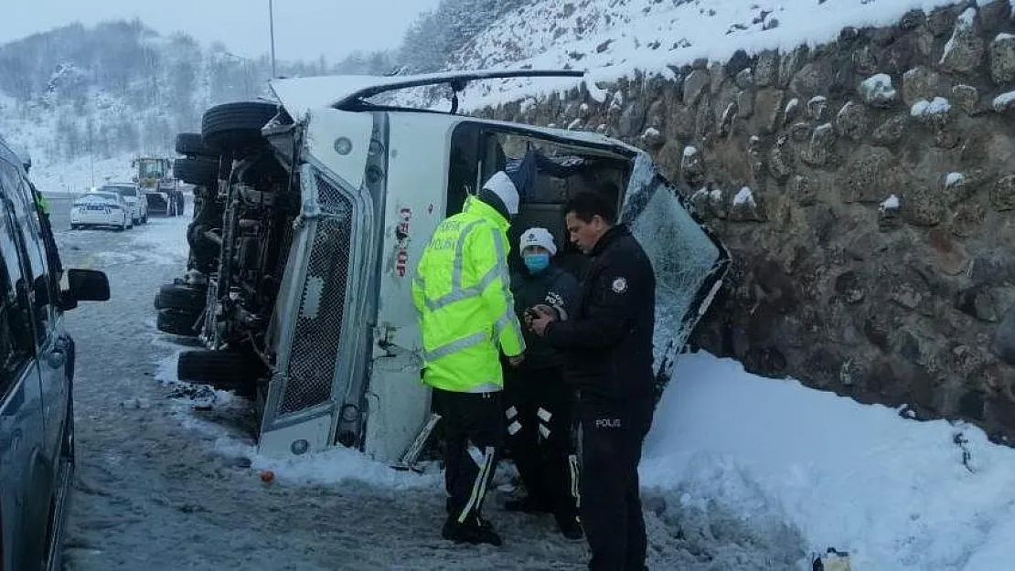 Can pazarının yaşandığı kazada ilk belirlemelere göre 25 turist yaralandı