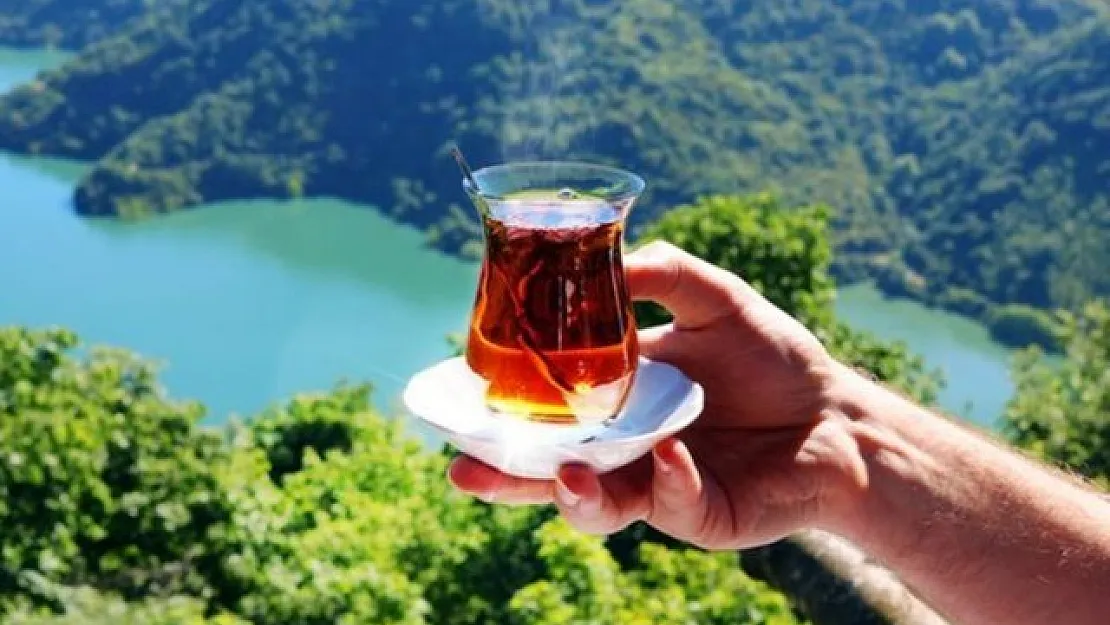 Çay 36 TL'ye düştü: Alışveriş için herkes akın etti! İndirimli çay büyük ilgi gördü