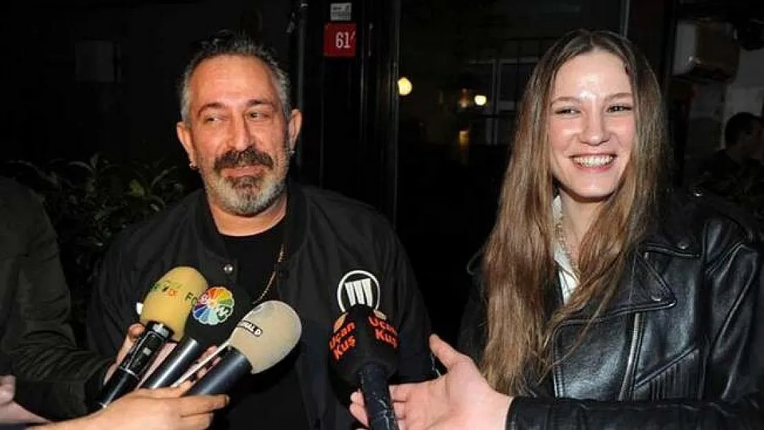 Cem Yılmaz Serenay Sarıkaya ile evleniyor mu sorusunu cevapladı!