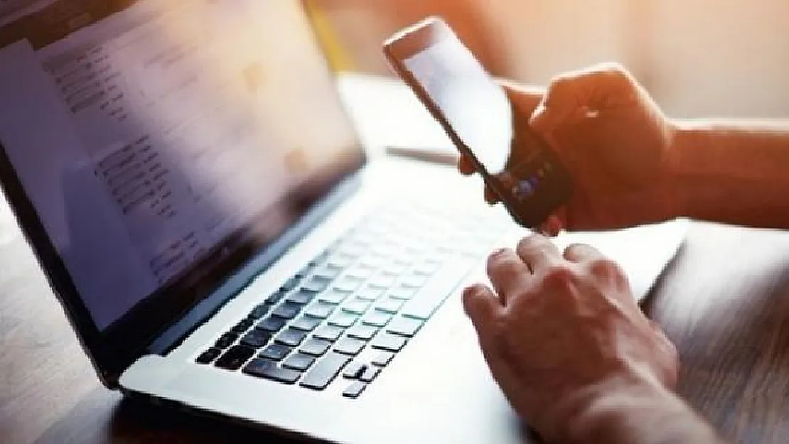 Cep Telefonu Kullanıcıları Dikkat ! Resmi Gazete'de Yayımlandı: Çok Büyük Cezası Var