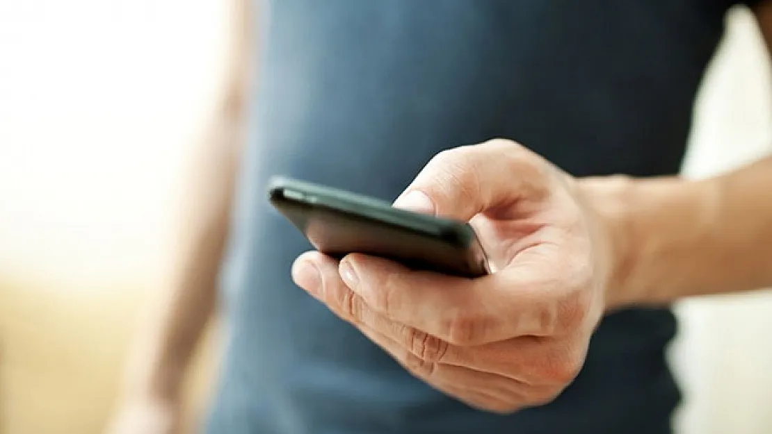 Cep Telefonu Kullanıcıları, Soğuk Havalara Dikkat Edilmesi Uyarısı Geldi