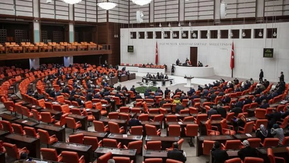 Ceza indirimi, af yasası ve infaz düzenlemesi 3. yargı paketi içerisinde sunulacak!