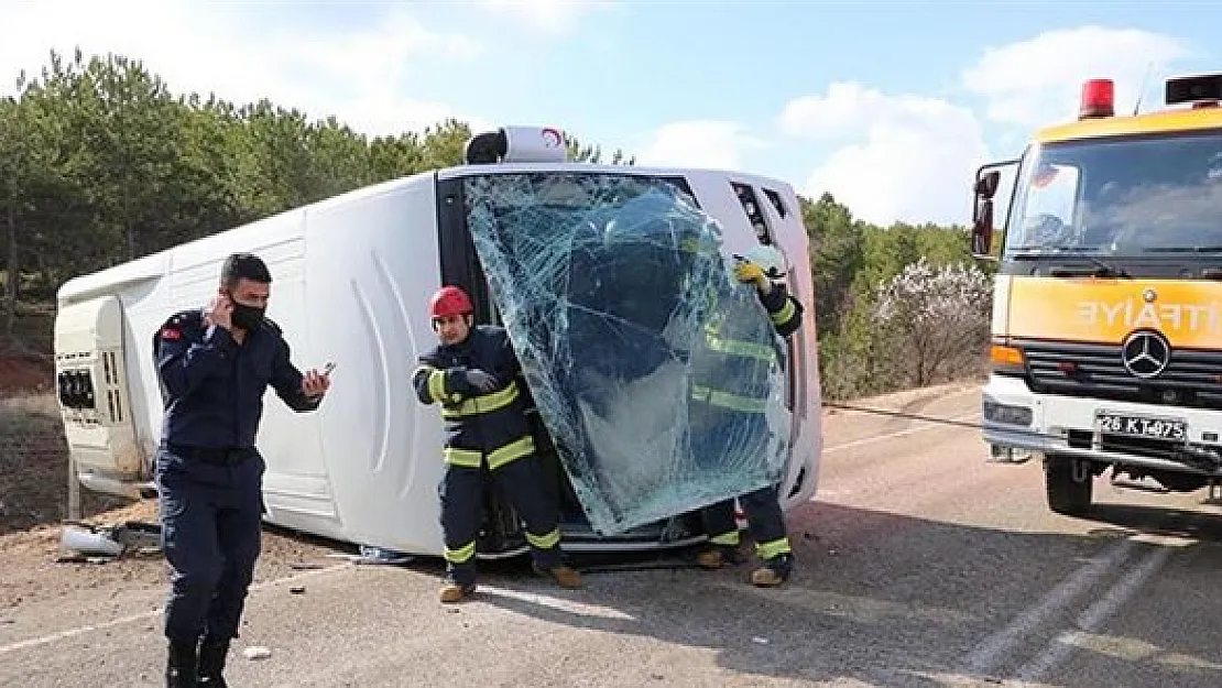 Cezaevi Nakil Aracı Devrildi: Çok Sayıda Yaralı Var!