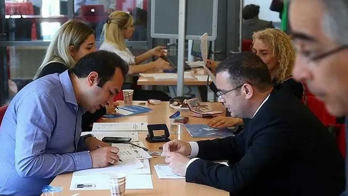 CHP'de Aday Adaylığı İçin Başvurular Alınmaya Başladı