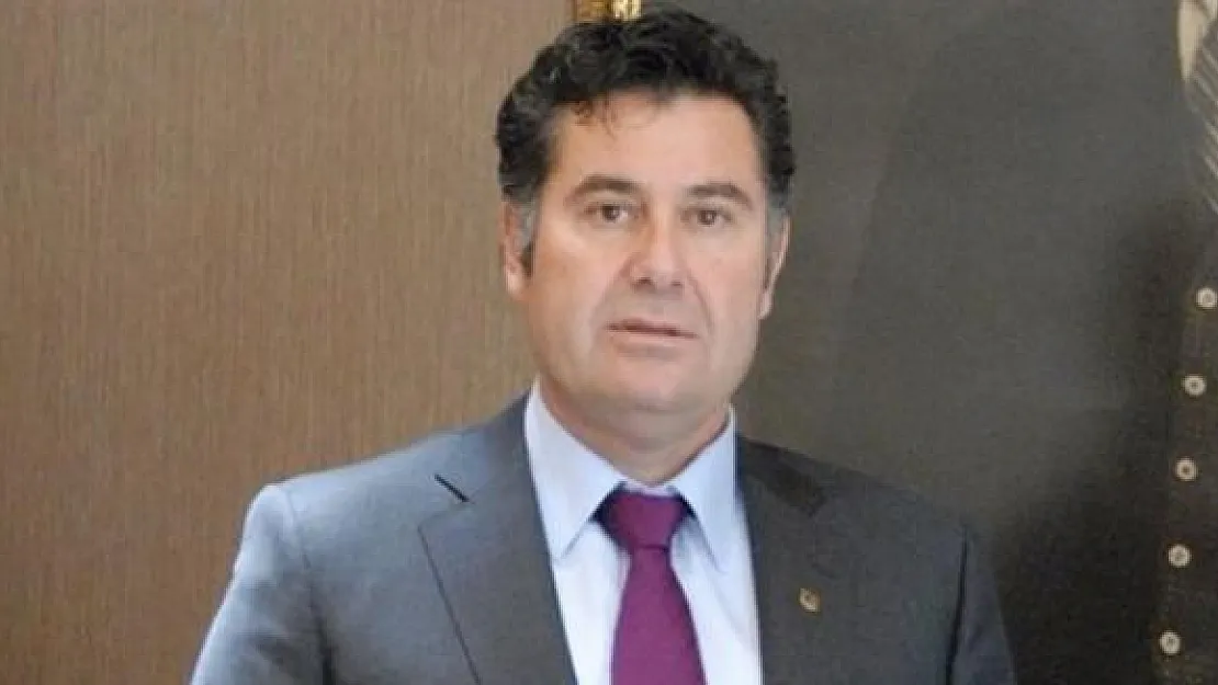 CHP'de Bir Belediye Başkanı Daha Parti'den İstifa Etti