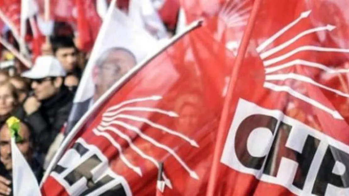 CHP'de Deprem: İlçe Yönetimi İstifa Etti