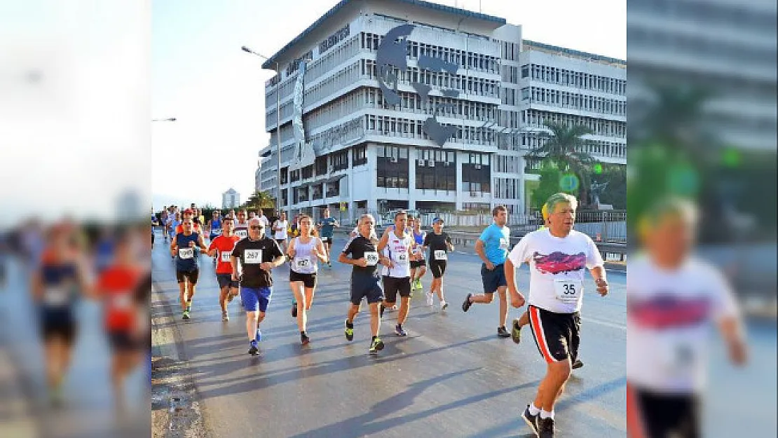 CHP'li Balbay İzmir'de Maraton Koşusuna Katılacak