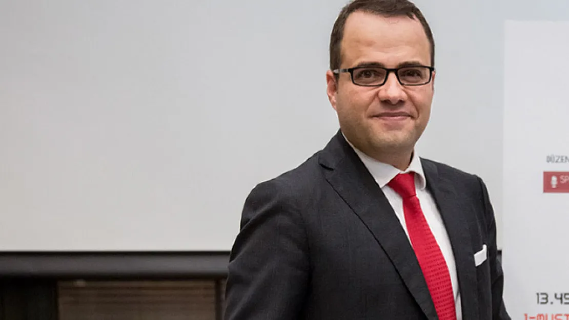 CHP'nin Cumhurbaşkanı Adayları Arasında Gösterilen Prof. Özgür Demirtaş Kimdir?