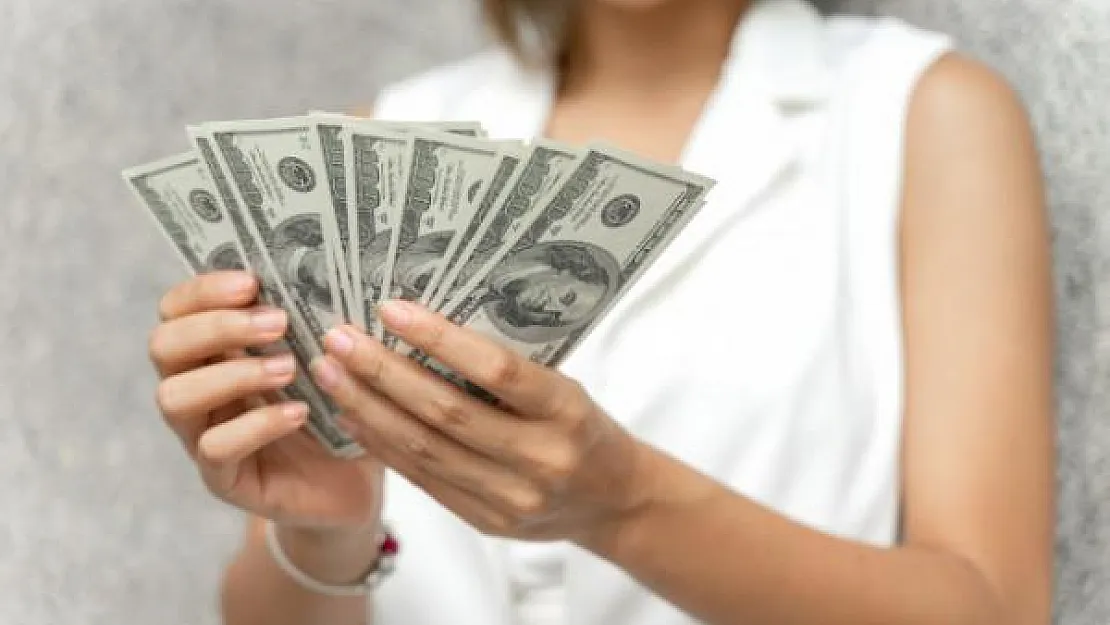 Corona virüsü dolar ve Euro fiyatları üzerinde etkisini sürdürüyor! 25 Mart dolar ve Euro fiyatları belli oldu