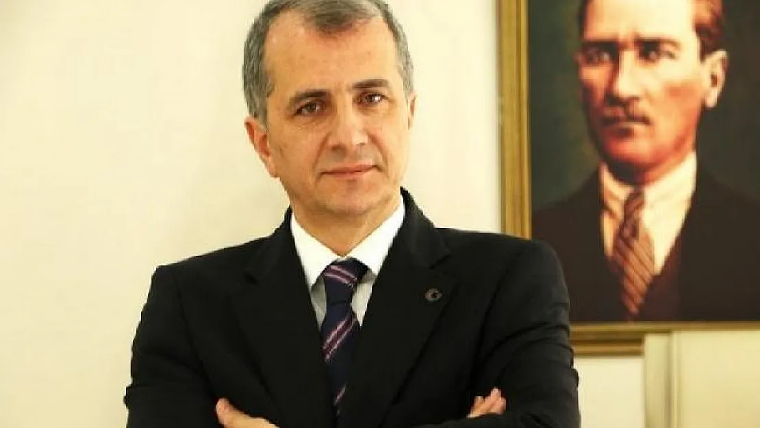 Covid-19 Tedavisini Evde Sürdüren Prof. Dr. Sağlam Gençleri Uyardı!