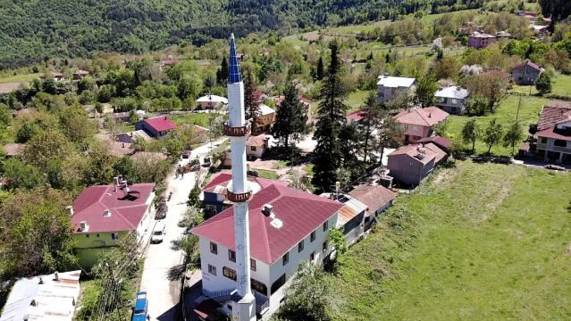 Cuma namazına gitti! Beraber namaz kıldığı 6 kişi koronavirüsten hayatını kaybetti!