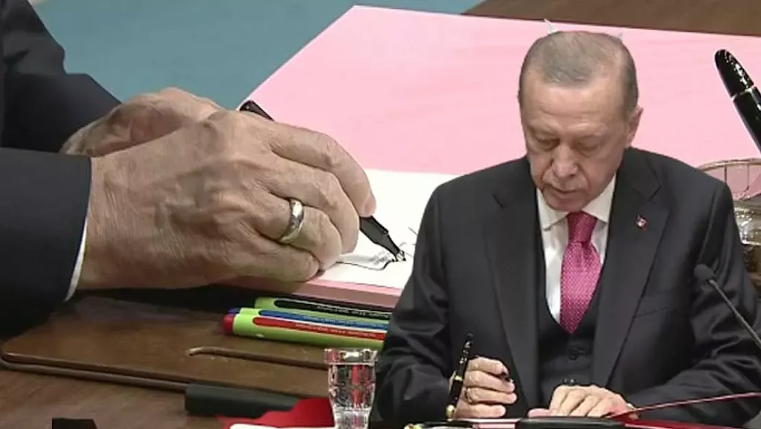 Cumhurbaşkanı Erdoğan karara imza attı! Yüksek Seçim Kurulu tarafından da seçim tarihi açıklandı!