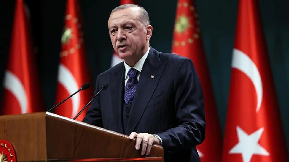 Cumhurbaşkanı Erdoğan müjdeleri duyuracak: Konutlarda elektrik için yeni tarife ve akaryakıt fiyatlarına rekor indirim
