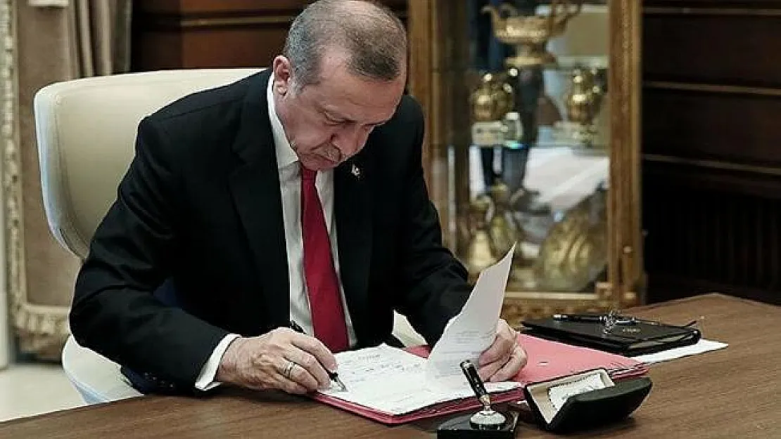 Cumhurbaşkanı Erdoğan onayladı! Yeni atamalar Resmi Gazete'de yayımlandı