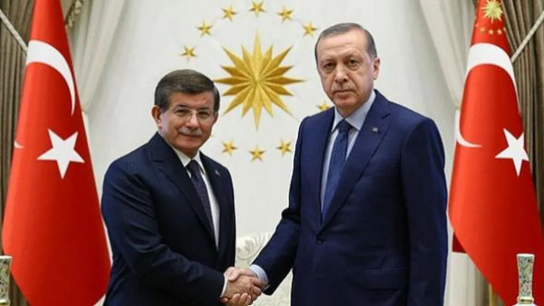 Cumhurbaşkanı Erdoğan'ın açıklamalarına Davutoğlu'ndan karşılık geldi
