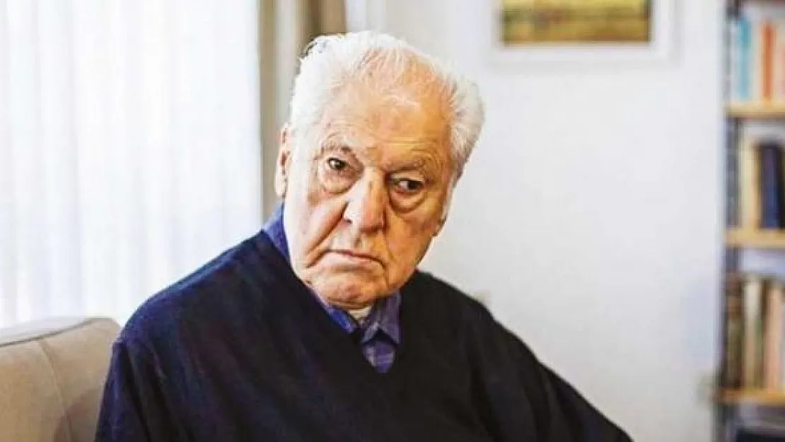Cumhurbaşkanlığı Duyurdu: Nuri Pakdil Hayatını Kaybetti
