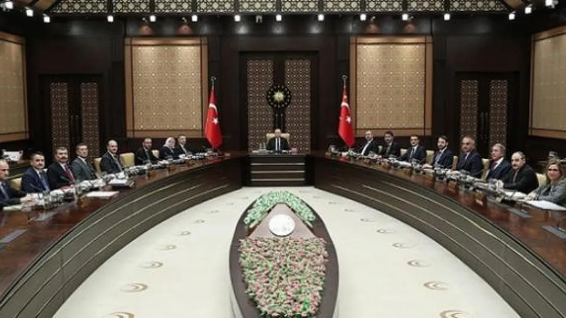 Cumhurbaşkanlığı Kabine Toplantısı Başladı