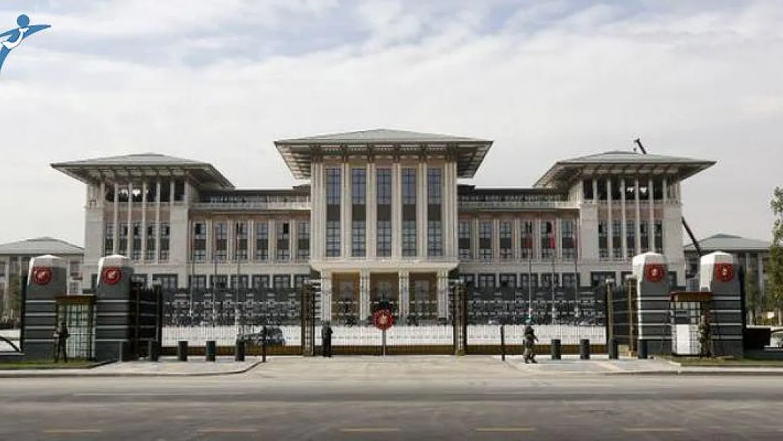 Cumhurbaşkanlığı Kararnamesiyle 16 Bakanlığın Teşkilat Yapısında Düzenlemeler Yapıldı