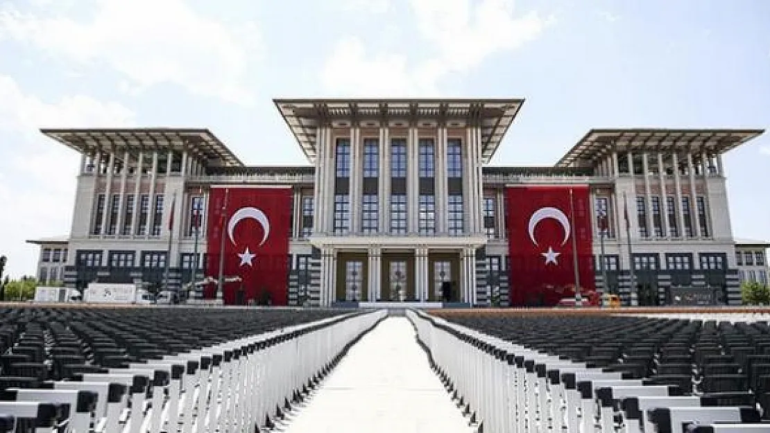 Cumhurbaşkanlığı'ndan flaş açıklama: Bakanların politikası olamaz!