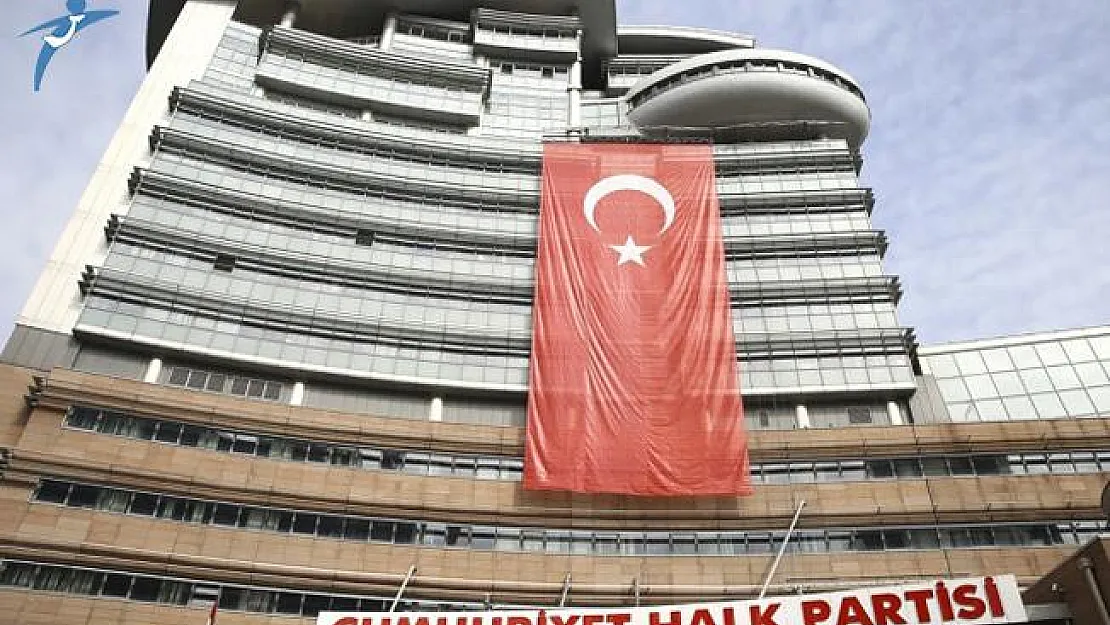 Cumhuriyet Halk Partisi'nde Kurultay Hareketliliği Yaşanıyor