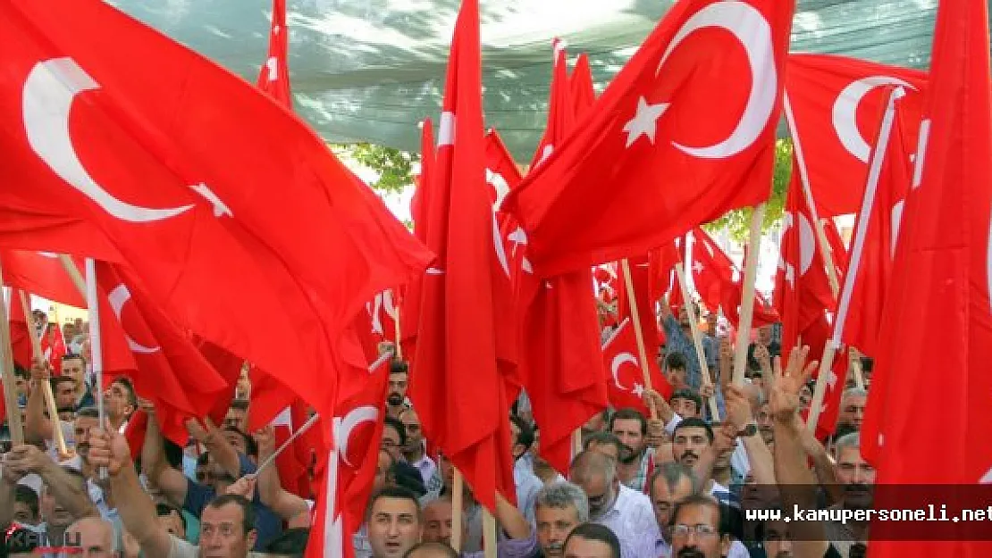Darbe Girişimi Protesto Edildi