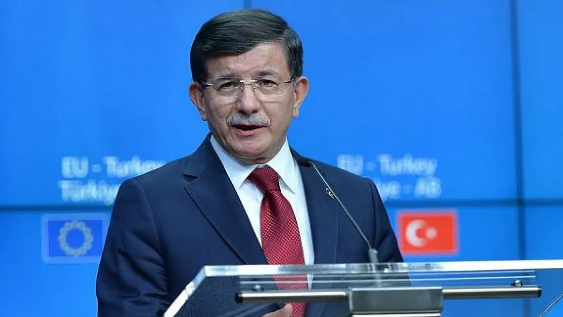 Davutoğlu Fransa İçin Vize Müjdesi Verdi!