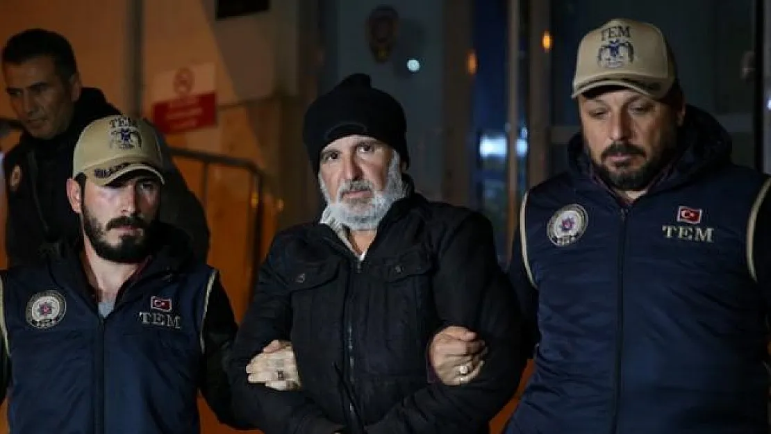 DEAŞ terör örgütüne muhalif kardeşini öldürdüğünü itiraf etti