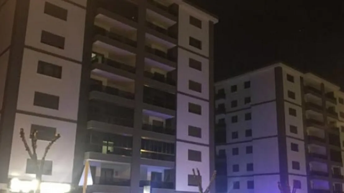 Denizli'de 7. Kattan Düşen Üniversite Öğrencisi Ayçin Öldü