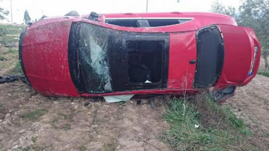 Denizli'nin Pamukkale ilçesinde trafik kazası! 2 ölü