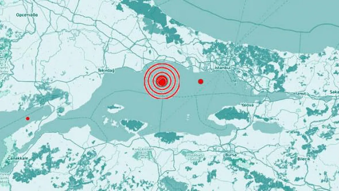Deprem Sonrasında İstanbul Valiliğinden Açıklama ! Uzmanlar Depremi Yorumladı