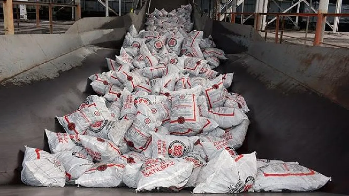Depremzedelere 30 bin ton kömür dağıtılacak!