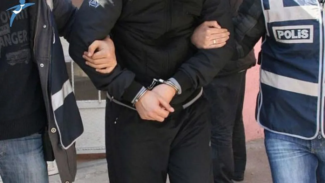 DGS'ye Başkasının Yerine Giren 2 Kişi Yakalandı!