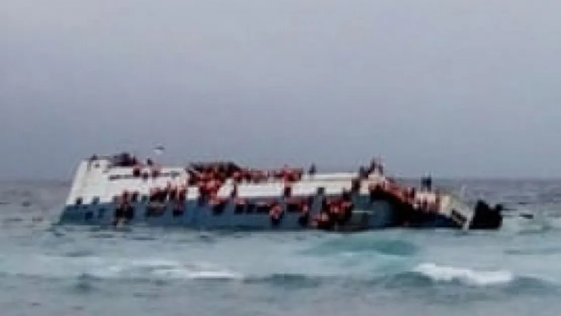 Dicle Nehri'nde Feribot Battı- En Az 72 Kişi Hayatını Kaybetti- Musul Dicle Nehri Feribot Battı