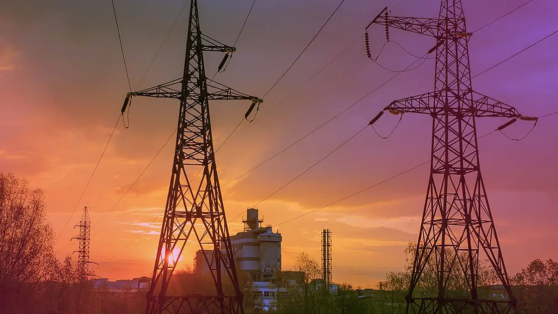 Doğalgazdan sonra EPDK'dan elektrik müjdesi! Yüzde 16 indirim haberi verildi: Faturalara çok olumlu yansıyacak