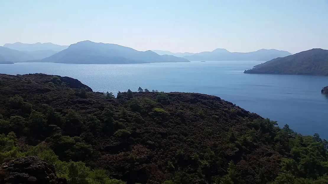 Doğanın Kalbinde Gizli Bir Cennet! Bu Koy Yaz Tatilcilerini Büyülüyor