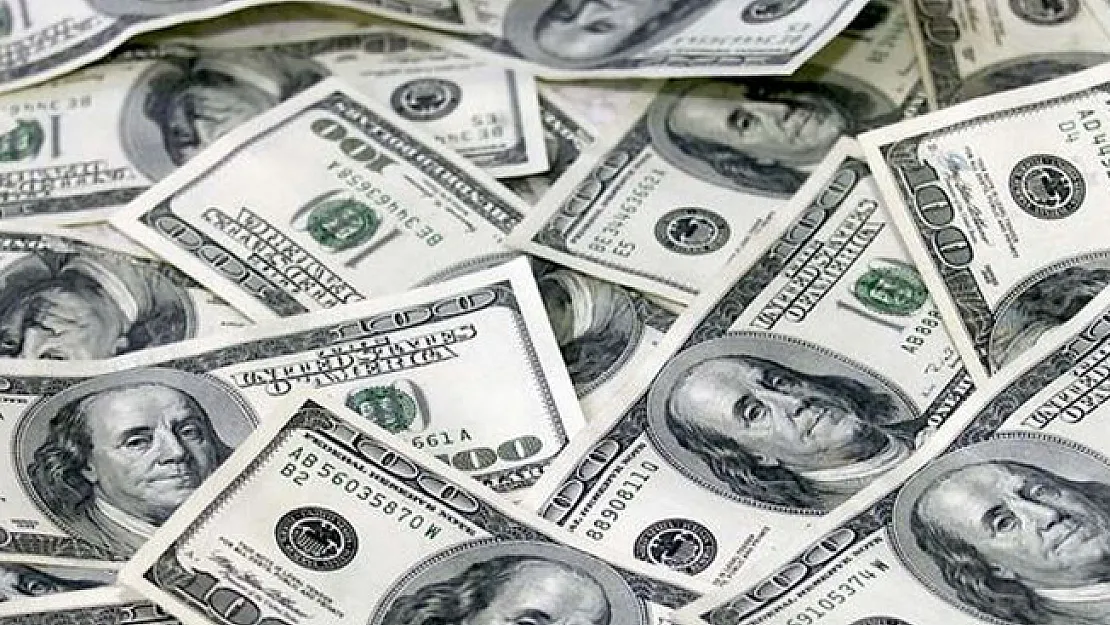 Dolar, Euro ve Sterlin Rekor Kırdı! Ne Kadar Oldu?
