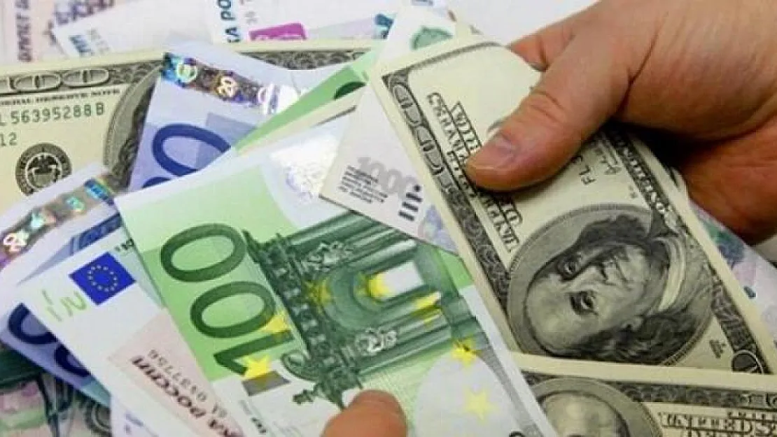 Dolar kritik seviyeyi aştı! 3 Nisan güncel dolar ve euro fiyatları