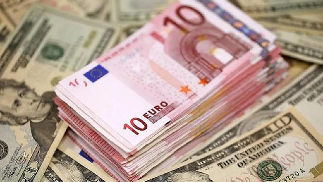 Dolar ve Euro Ne Kadar Oldu? Haftanın Açılış Fiyatları