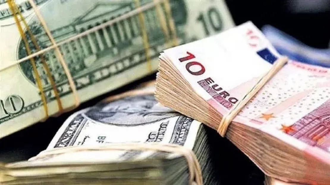 Dolar ve Euro'da Rekabet Yeniden Başladı Altında Toparlanma Görülüyor! Piyasaların Ünlü Analistleri, Dövizin Kralı Tartışmasına Noktayı Koydu!
