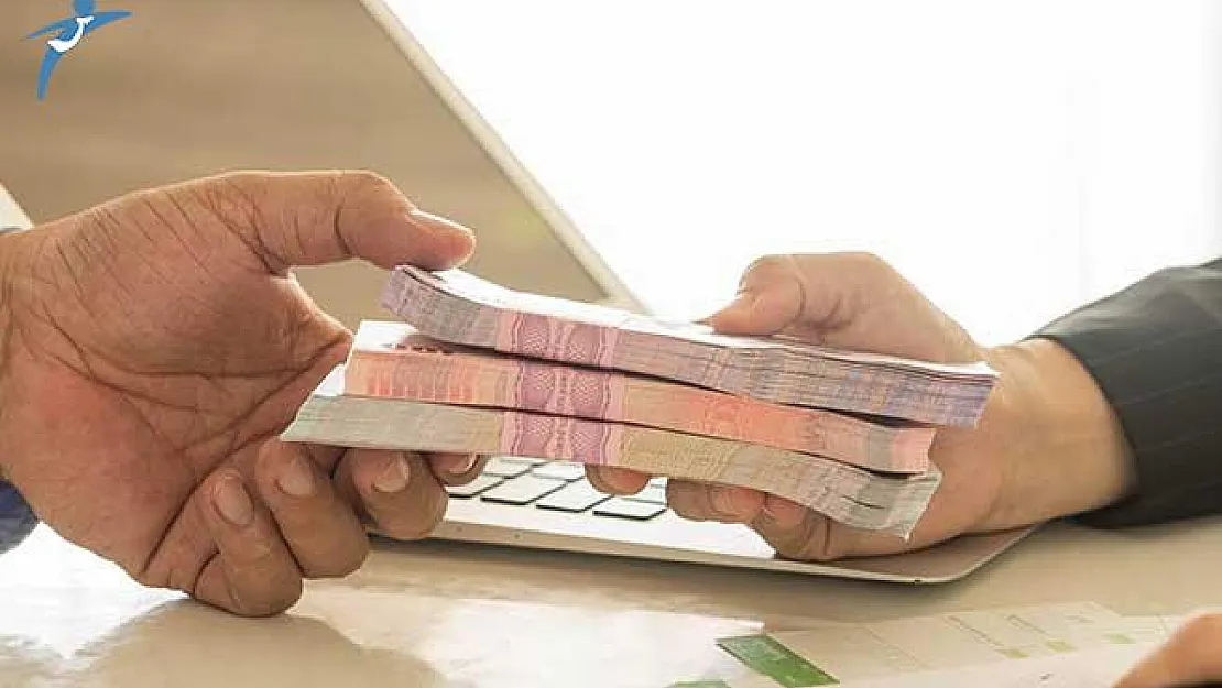 Dolarda Düşüş Devam Ediyor! Peki, Bankaların Kredi Faiz Oranları Ne Zaman Düşecek?