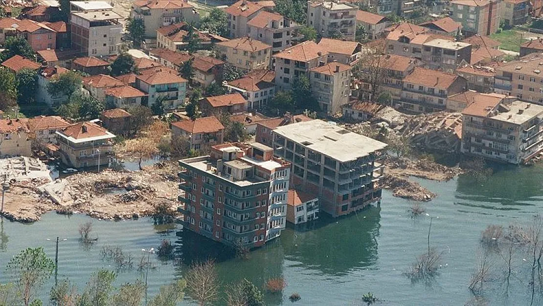 Dünkü Marmara deprem sonrasında uzman açıkladı: Faylar aktif çalışıyor! Deprem kapıyı bir kere çalacak