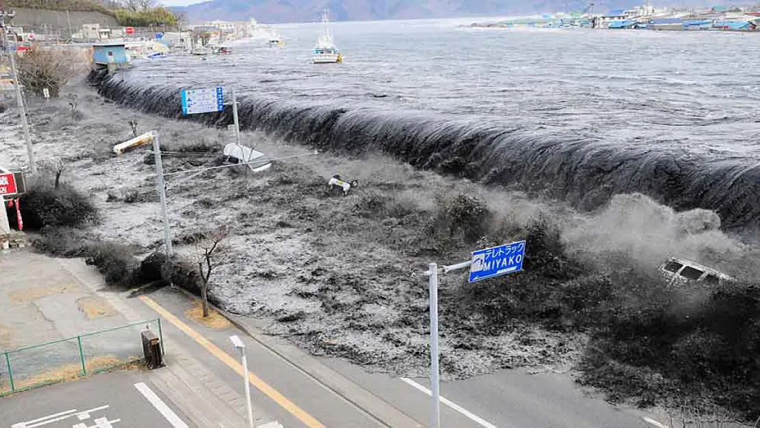 Dünyada en büyük tsunami nerede oldu?