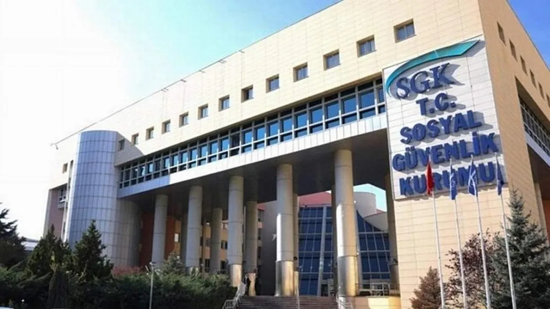 Düşük emekli maaşı kaygısı, harekete geçirdi! Dilekçesini alan SGK'ya koştu