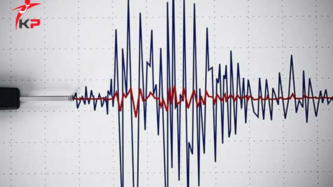 Ege Beşik Gibi Sallanıyor ! 4.4 Büyüklüğünde Deprem Meydana Geldi