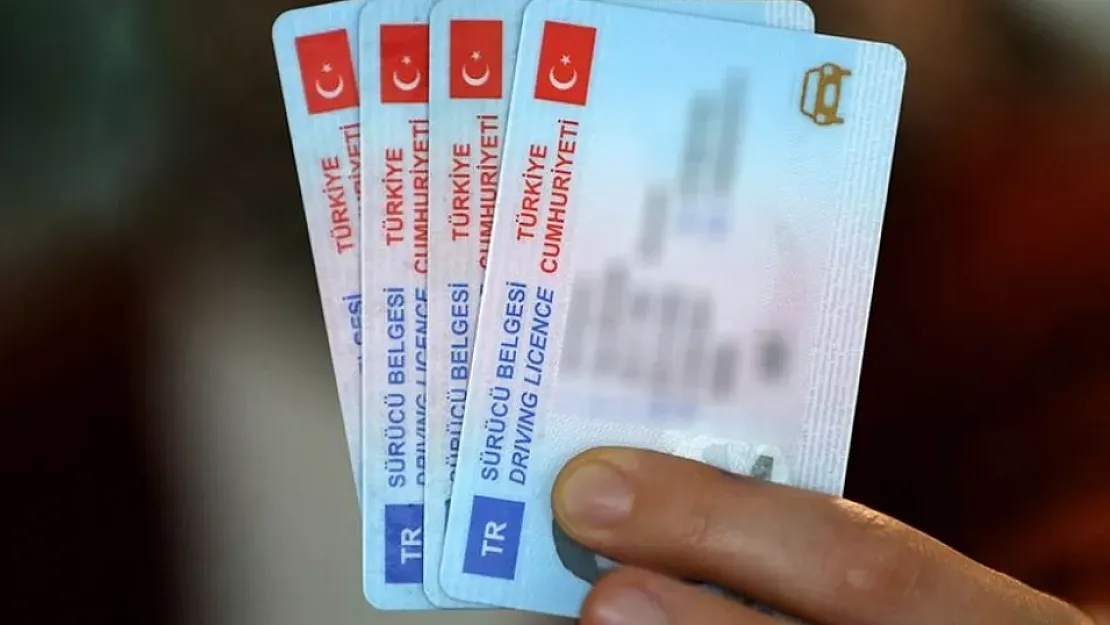 Ehliyetiniz varsa sakın bu tarihi kaçırmayın! Yoksa para cezası ödersiniz!